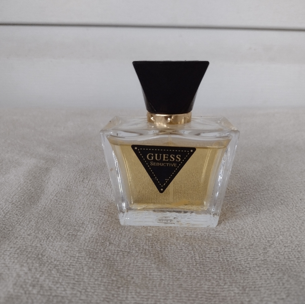 bottle Guess fragrance